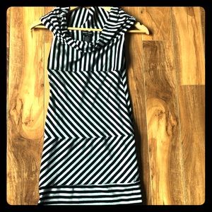 Guess Gray & Black fitted dress